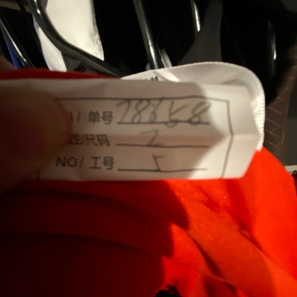 Long red prom dress off the shoulder sequins size 2 - Picture 4 of 4